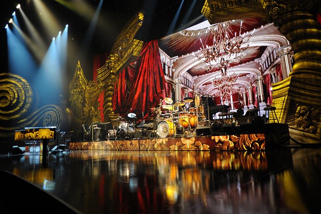 Elton John: The Million Dollar Piano - De la película