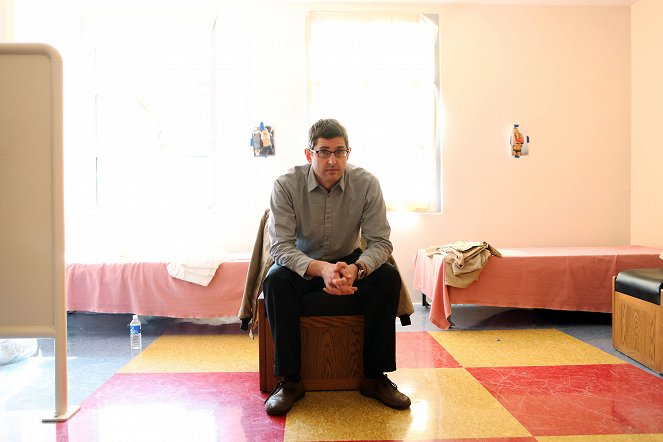 Louis Theroux: A Place for Paedophiles - Filmfotók - Louis Theroux