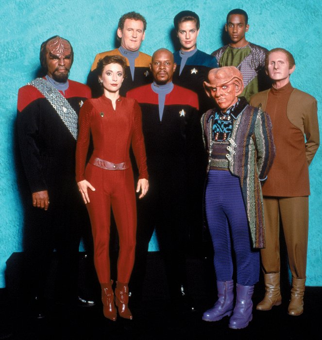 Star Trek: Deep Space Nine - Season 4 - Promokuvat - Michael Dorn, Nana Visitor, Colm Meaney, Avery Brooks, Terry Farrell, Armin Shimerman, Cirroc Lofton, Rene Auberjonois