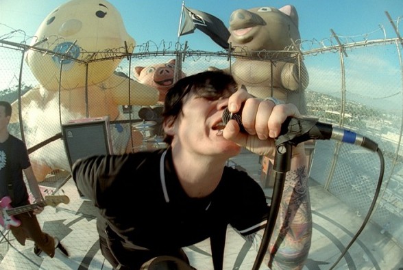 Blink 182: Feeling This - Filmfotos - Thomas DeLonge