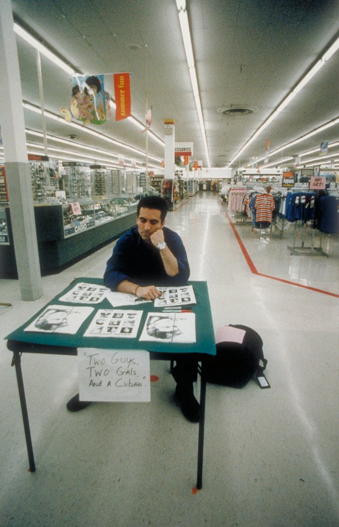 Attention Shoppers - Photos - Nestor Carbonell