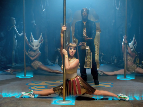 Katy Perry feat. Juicy J - Dark Horse - Kuvat elokuvasta - Katy Perry, Juicy J