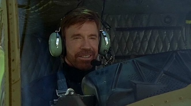 The President's Man: A Line in the Sand - Van film - Chuck Norris