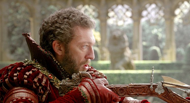 Beauty and the Beast - Photos - Vincent Cassel