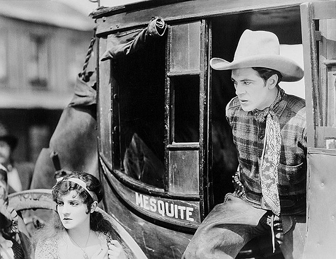 Arizona Bound - Van film - Betty Jewel, Gary Cooper