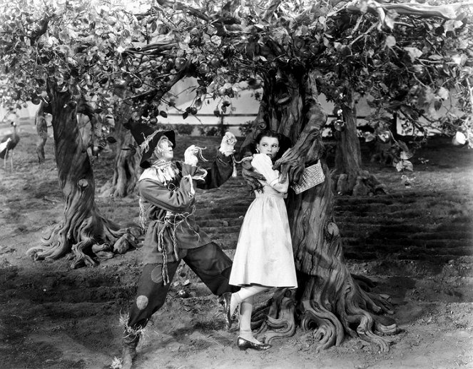 Čaroděj ze země Oz - Z filmu - Ray Bolger, Judy Garland