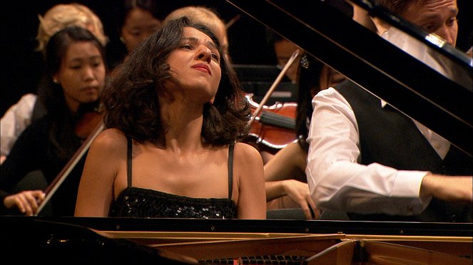 Verbier 2011 Khatia Buniatishvili Plays Rachmaninov: Piano Concerto No.3 - De la película - Khatia Buniatishvili