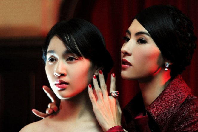 Dangerous Liaisons - Photos - Candy Wang, Cecilia Cheung Pak-chi