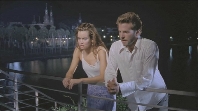 Bending All the Rules - Film - Colleen Porch, Bradley Cooper
