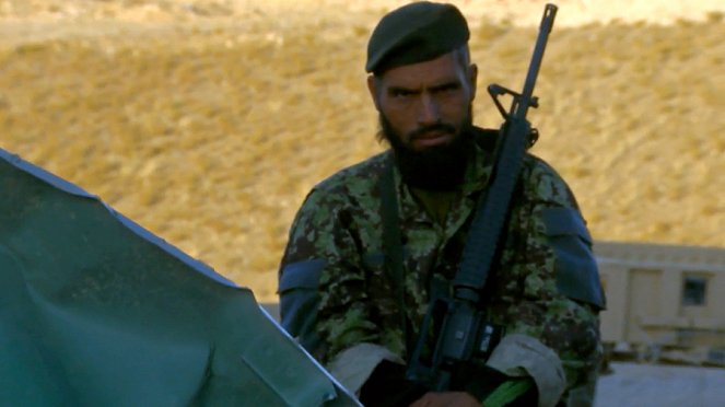 Provedu - Afghánská mise - Kuvat elokuvasta