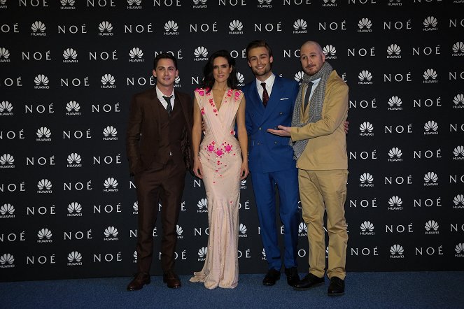 Noé - Rendezvények - Logan Lerman, Jennifer Connelly, Douglas Booth, Darren Aronofsky