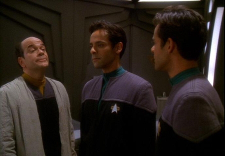 Star Trek: Deep Space Nine - Season 5 - Dr. Bashirs Geheimnis - Filmfotos - Robert Picardo, Alexander Siddig
