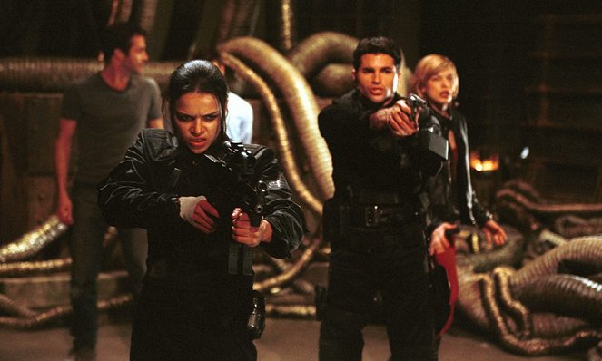 Resident Evil - Z filmu - Michelle Rodriguez, Martin Crewes