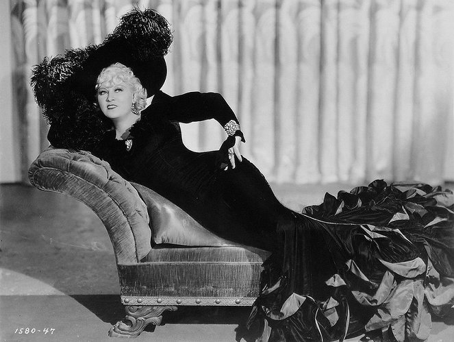 Klondike Annie - Photos - Mae West