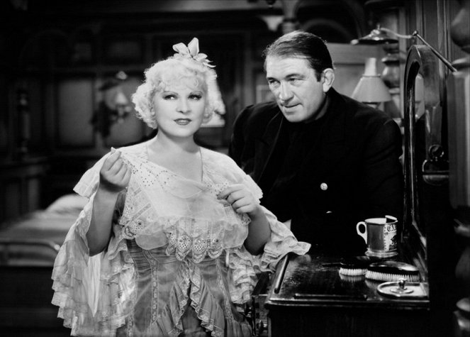 Klondike Annie - Z filmu - Mae West, Victor McLaglen