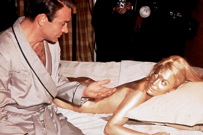 007 - Contra Goldfinger - De filmagens - Sean Connery, Shirley Eaton