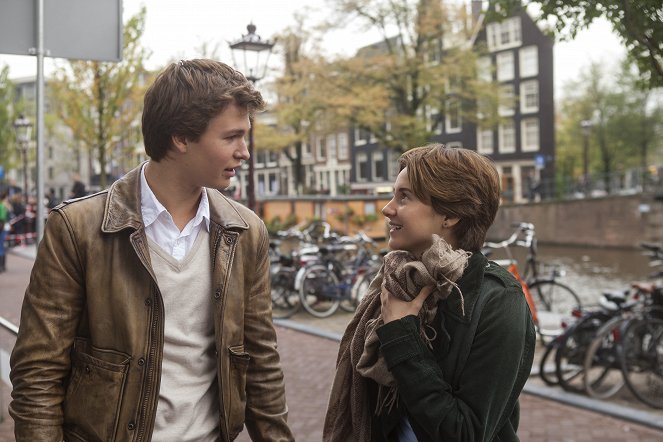 The Fault in Our Stars - Photos - Ansel Elgort, Shailene Woodley