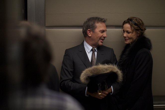 3 Days to Kill - Filmfotos - Kevin Costner, Connie Nielsen