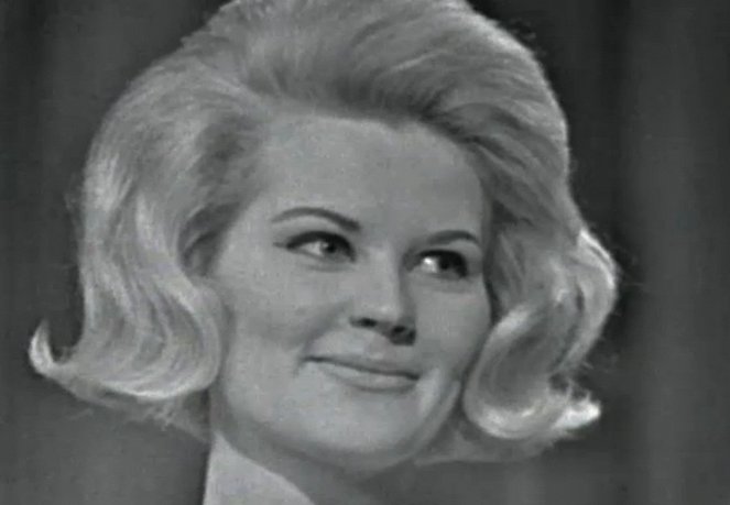 Miss Suomi 1964 - Filmfotók - Sirpa Wallenius