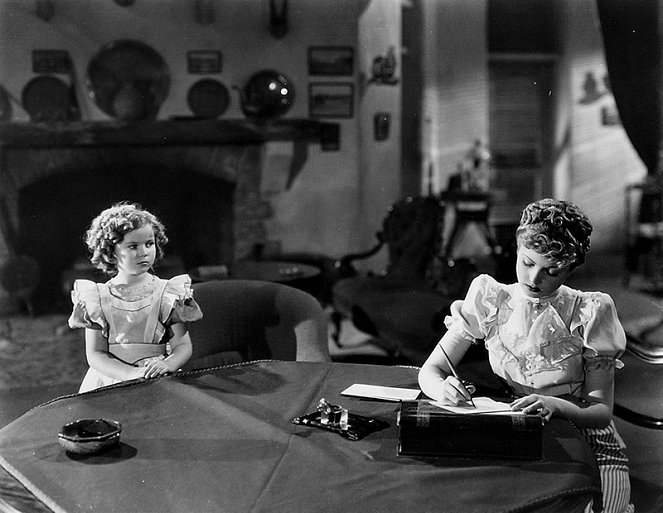 Rykmentin maskotti - Kuvat elokuvasta - Shirley Temple, June Lang