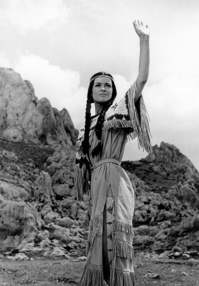 La Révolte des indiens apaches - Film - Marie Versini