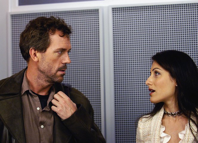 House M.D. - Season 1 - Schmerzensgrenzen - Filmfotos - Hugh Laurie, Lisa Edelstein