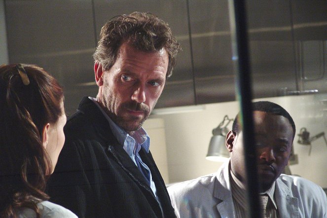 Dr House - Season 1 - Ojcostwo - Z filmu - Hugh Laurie, Omar Epps