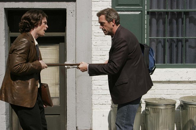 Doktor House - Vadászat - Filmfotók - Matthew John Armstrong, Hugh Laurie