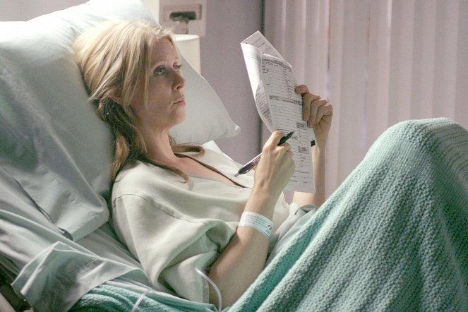 Dr House - Season 2 - Faux-semblants - Film - Cynthia Nixon