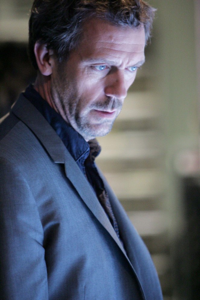 House M.D. - Season 2 - Euphoria: Part 1 - Photos - Hugh Laurie