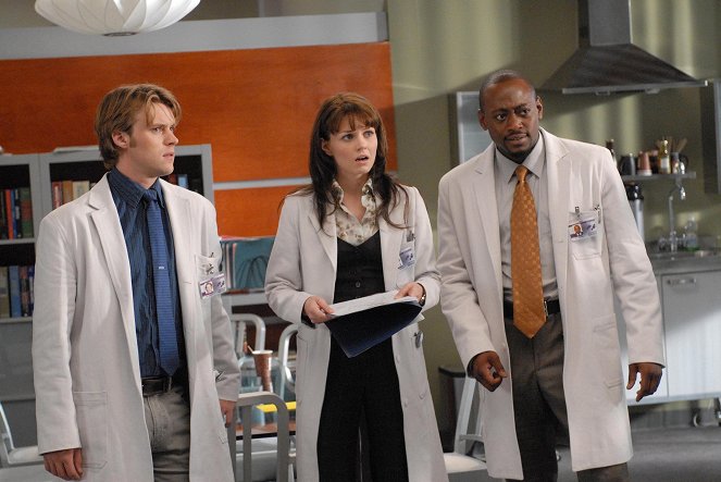 Doktor House - Season 3 - Jelentés - Filmfotók - Jesse Spencer, Jennifer Morrison, Omar Epps