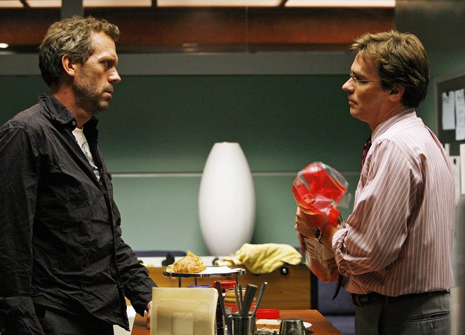 Doktor House - Te is fiam, Júdás? - Filmfotók - Hugh Laurie, Robert Sean Leonard