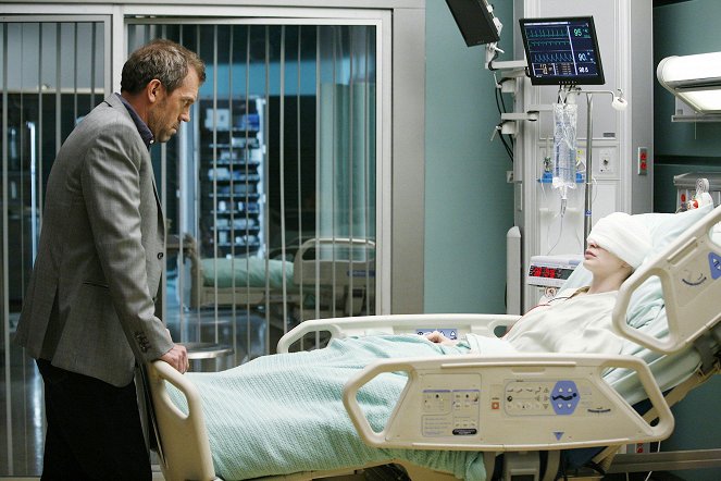 House M.D. - Season 5 - Not Cancer - Photos - Hugh Laurie