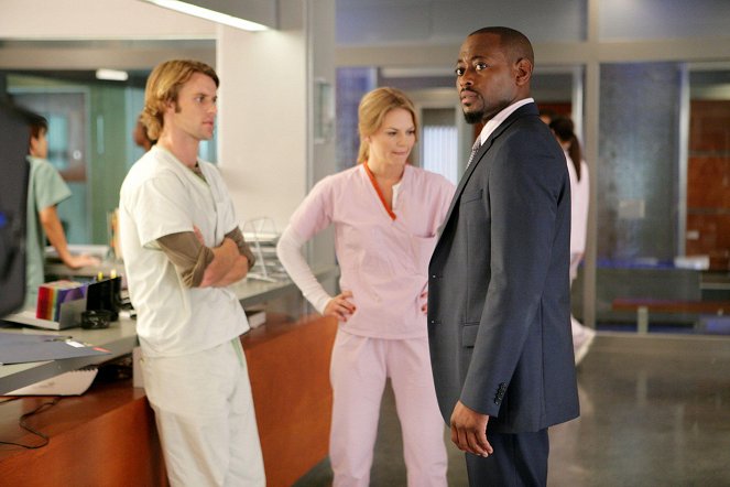 Dr House - Season 5 - Emancypacja - Z filmu - Jesse Spencer, Jennifer Morrison, Omar Epps