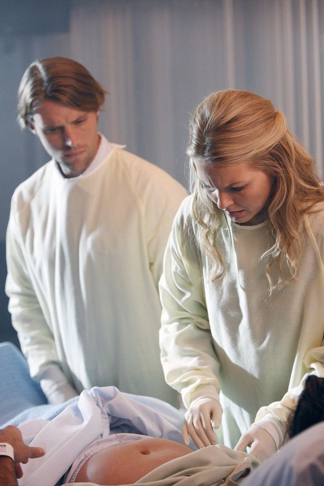 Dr House - Praca zespołowa - Z filmu - Jesse Spencer, Jennifer Morrison