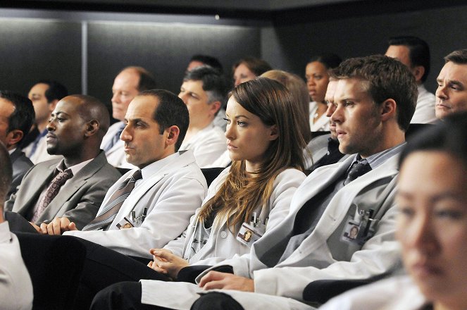 Dr House - Dzień z życia dr Cuddy - Z filmu - Omar Epps, Peter Jacobson, Olivia Wilde, Jesse Spencer