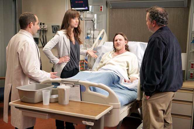 House M.D. - Changes - Photos - Peter Jacobson, Olivia Wilde, Donal Logue