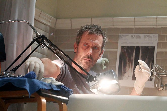 Doktor House - Túlórázás - Filmfotók - Hugh Laurie