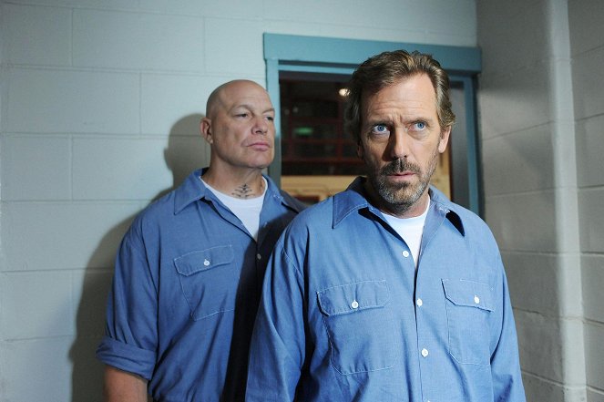 House M.D. - Season 8 - Twenty Vicodin - Photos - Hugh Laurie