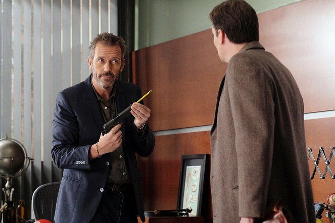 House M.D. - Season 8 - Perlen der Paranoia - Filmfotos - Hugh Laurie