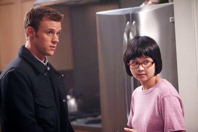 House M.D. - Gut Check - Photos - Jesse Spencer, Charlyne Yi