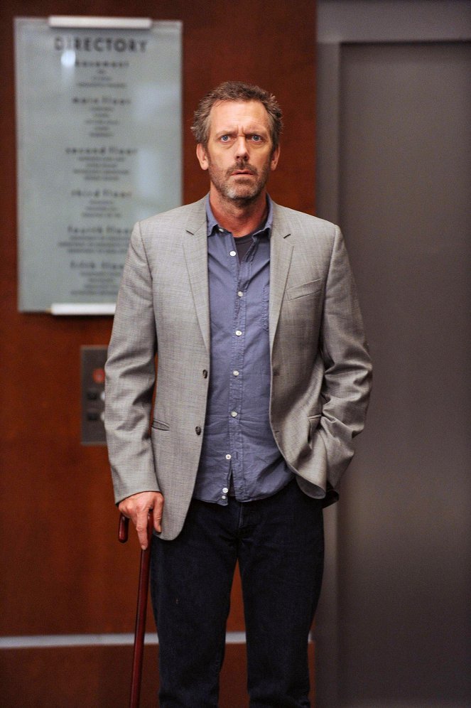 House M.D. - Season 8 - Everybody Dies - Photos - Hugh Laurie