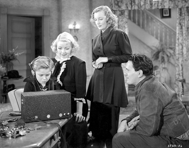 Telephone Operator - Film - Alice White, Judith Allen, Grant Withers