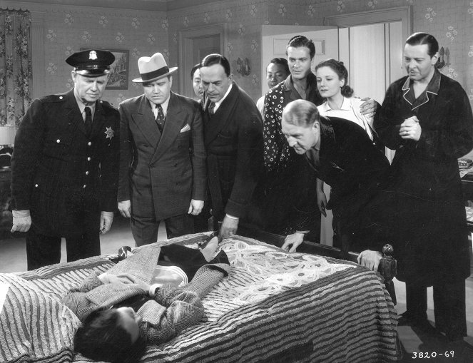Näkymätön murhaaja - Kuvat elokuvasta - Boris Karloff, Holmes Herbert, Ivan B. Lebedeff
