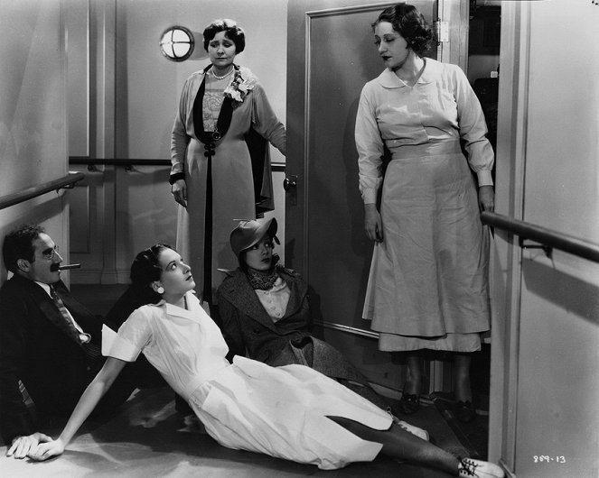Una noche en la ópera - De la película - Groucho Marx, Margaret Dumont, Kitty Carlisle