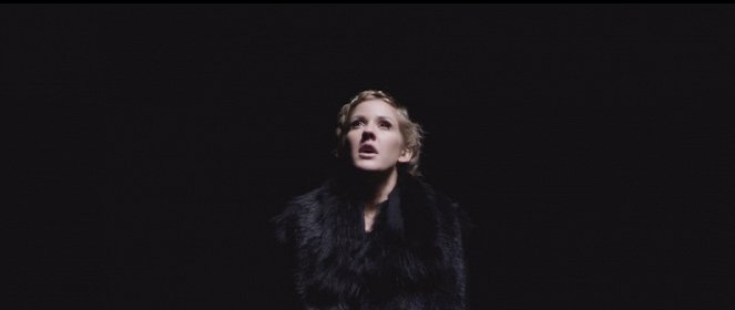 Ellie Goulding - Beating Heart - Kuvat elokuvasta