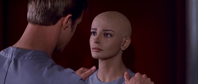 Star Trek: Űrszekerek - Filmfotók - Persis Khambatta