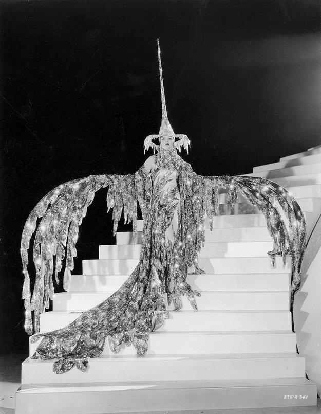 Ziegfeld, naisten kuningas - Promokuvat