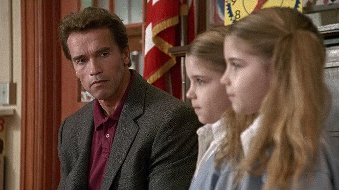 Policajt ze školky - Z filmu - Arnold Schwarzenegger