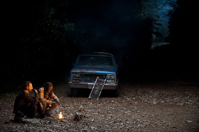 The Walking Dead - Terminus - Filmfotos - Andrew Lincoln, Danai Gurira